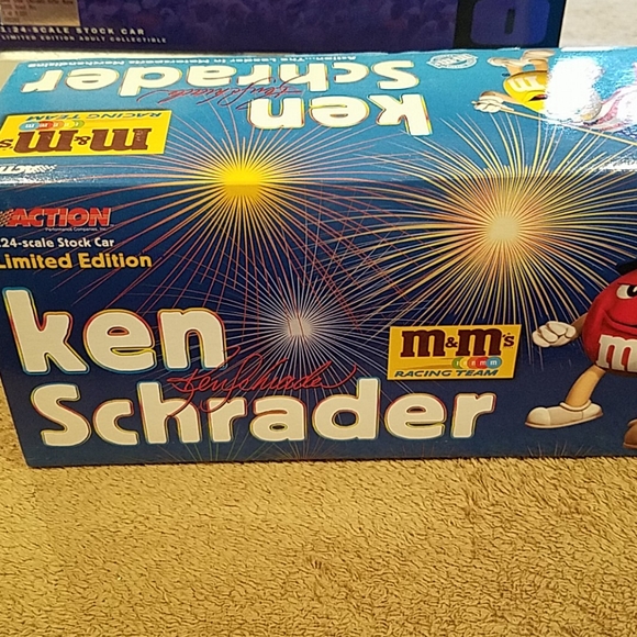 BNIB Action Collectibles #36 2000 Ken Schrader - Picture 2 of 12